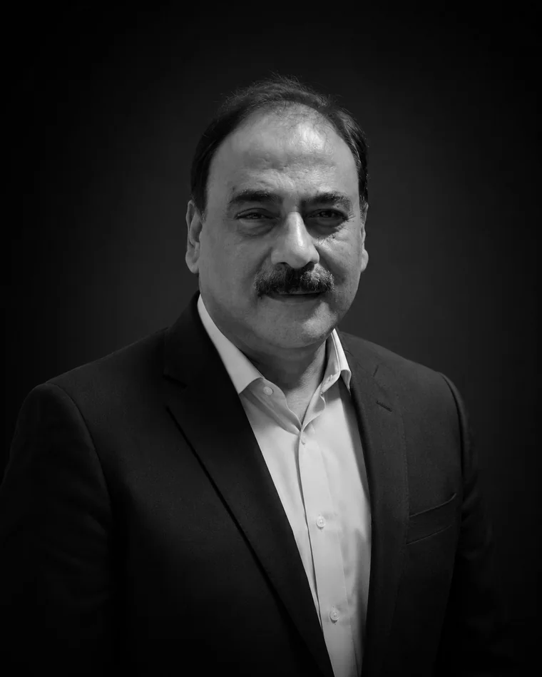 Portrait of Shashank Manohar